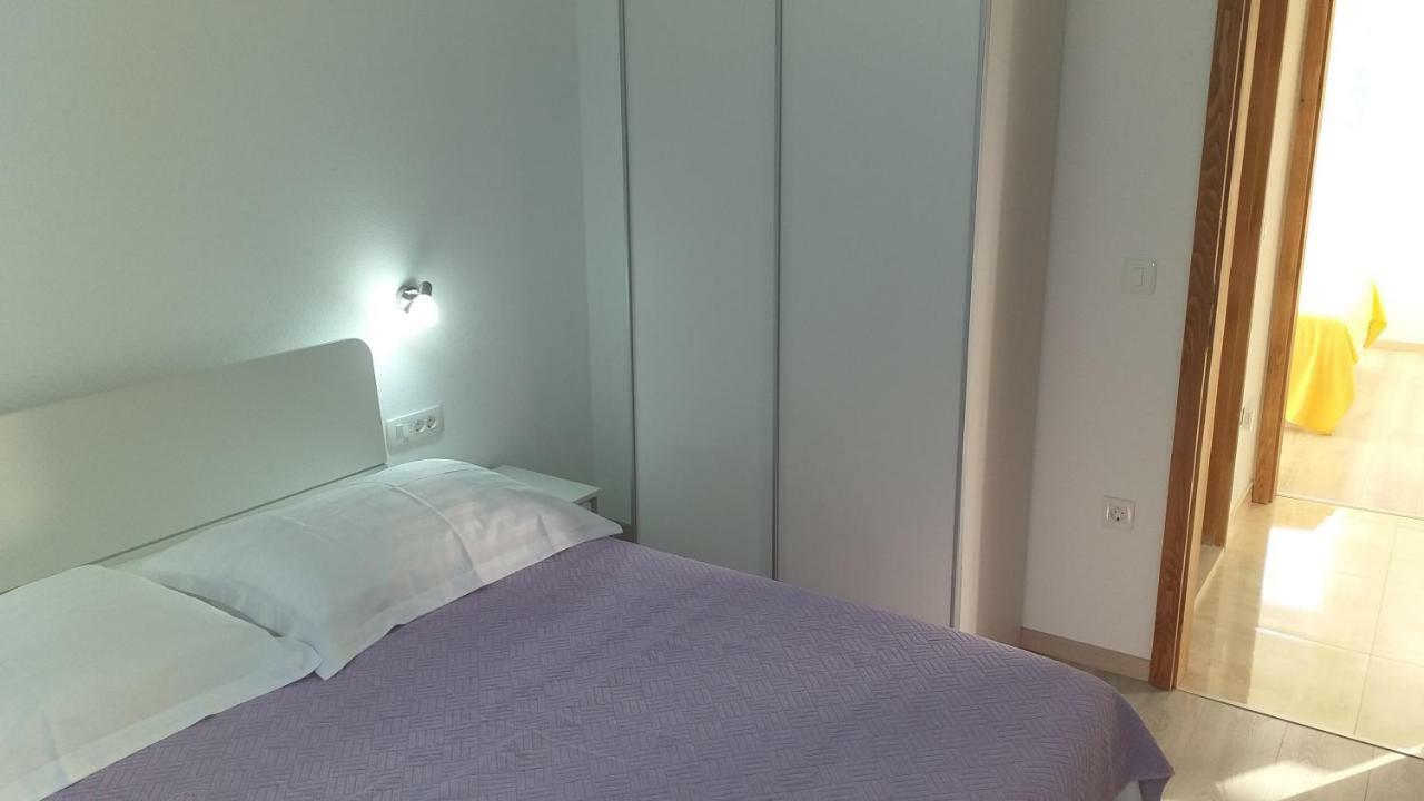 Apartment Zaklopatica Lastovo Eksteriør billede