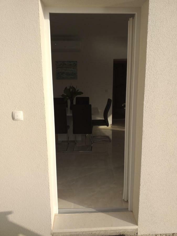 Apartment Zaklopatica Lastovo Eksteriør billede